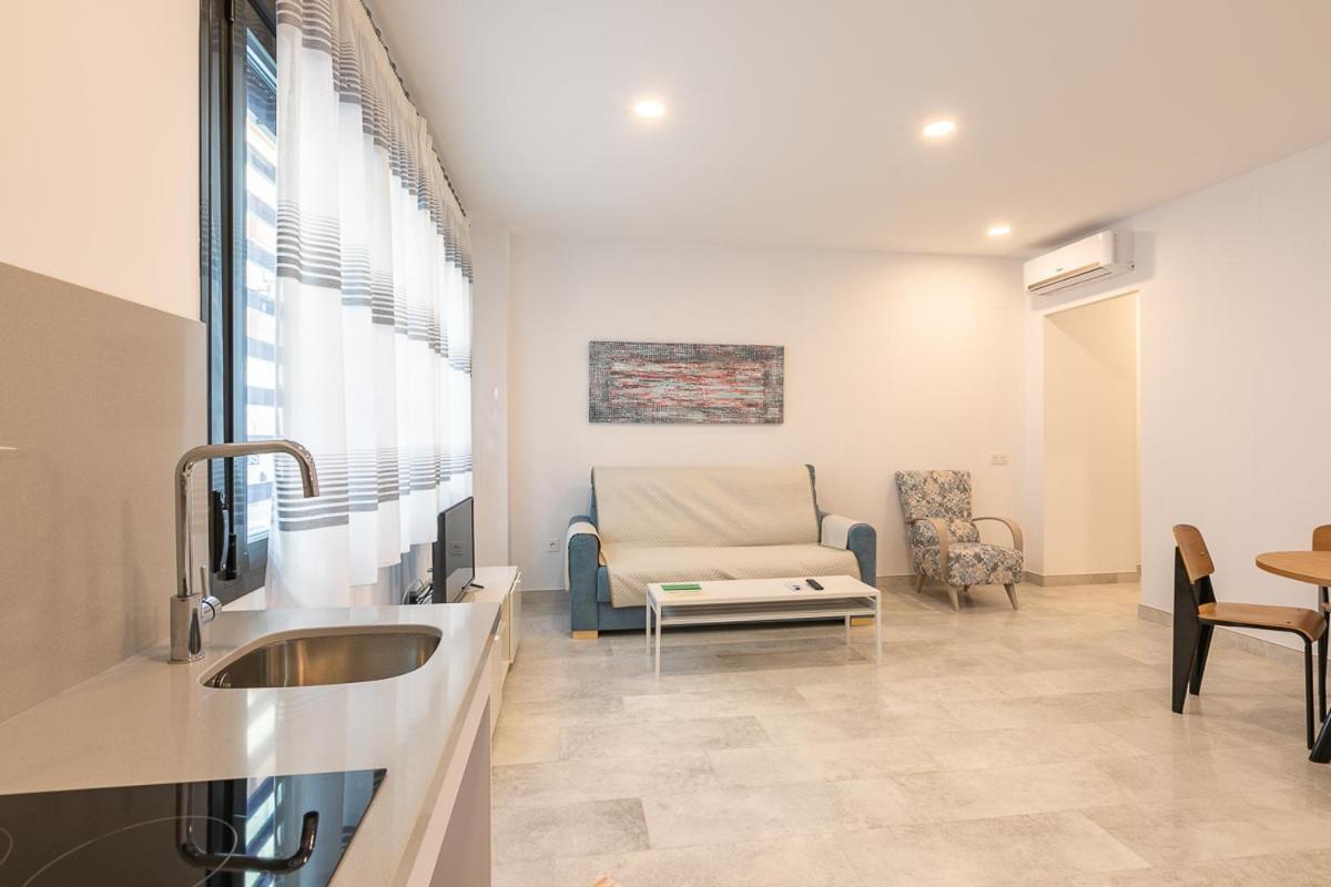 Apartamentos Guerrero 3 Torre Del Mar Ngoại thất bức ảnh